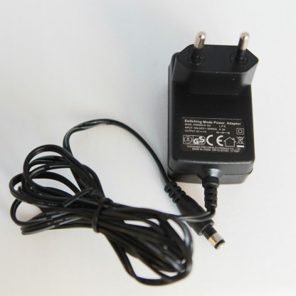 SWITCHING MODE POWER ADAPTOR